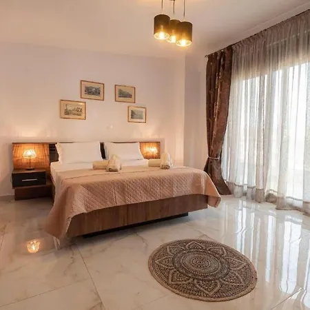 Corale Seaside Villa Nikíti