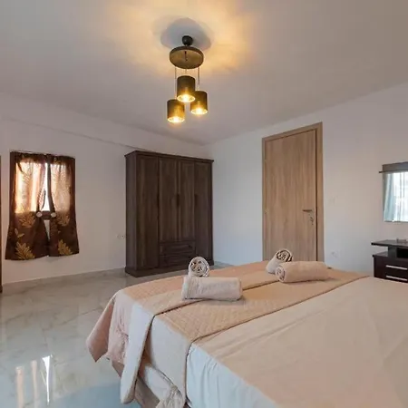 Corale Seaside Villa *