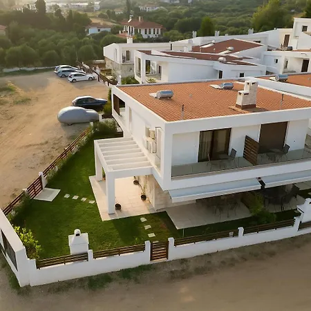 Corale Seaside * Nikíti