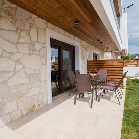 Corale Seaside Villa