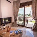 Coralé Seaside Villa Nikiti (Sithonia)